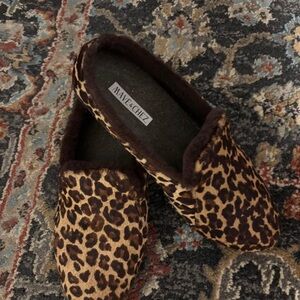 MAVE & CHEZ Leopard Print Slippers, orthopedic